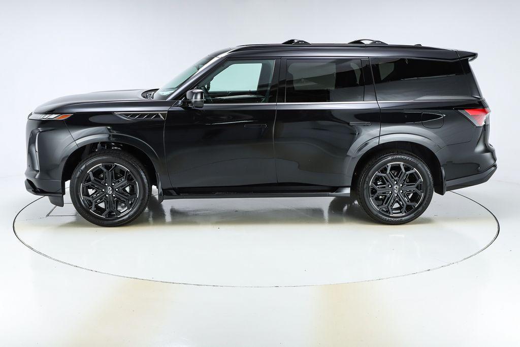 new 2026 INFINITI QX80 car, priced at $106,320