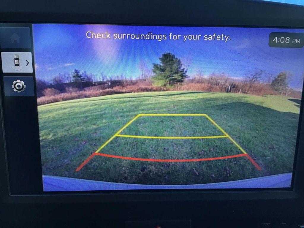 used 2025 Hyundai Elantra car