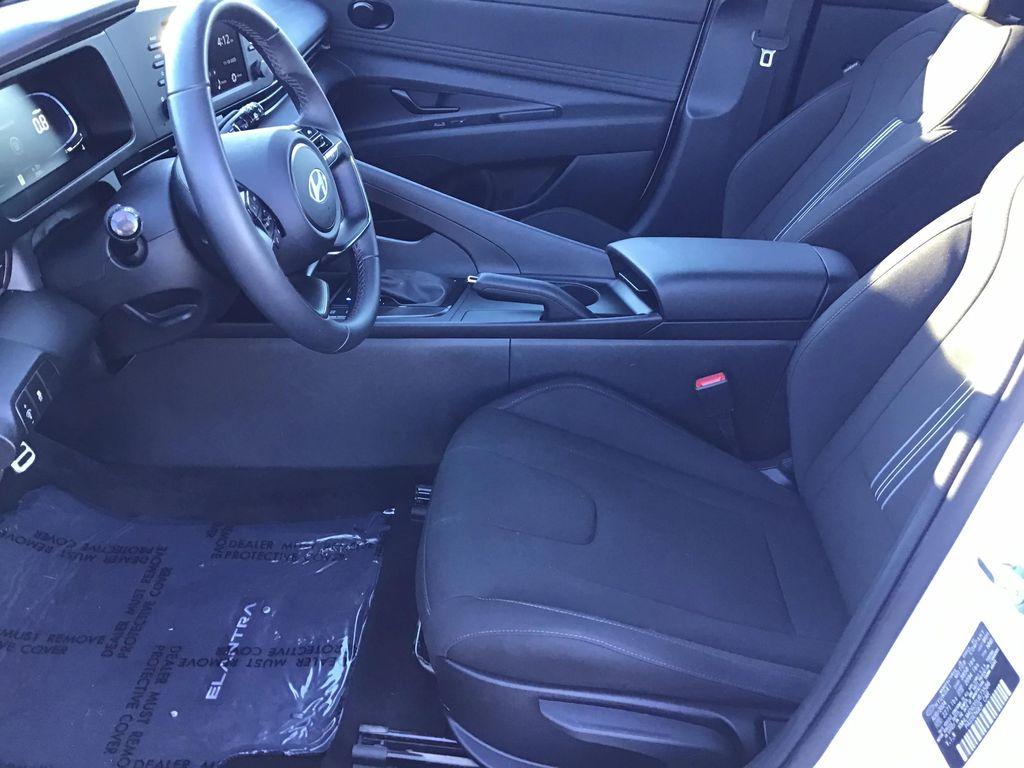 used 2025 Hyundai Elantra car