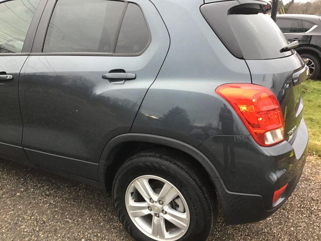 used 2022 Chevrolet Trax car, priced at $13,995