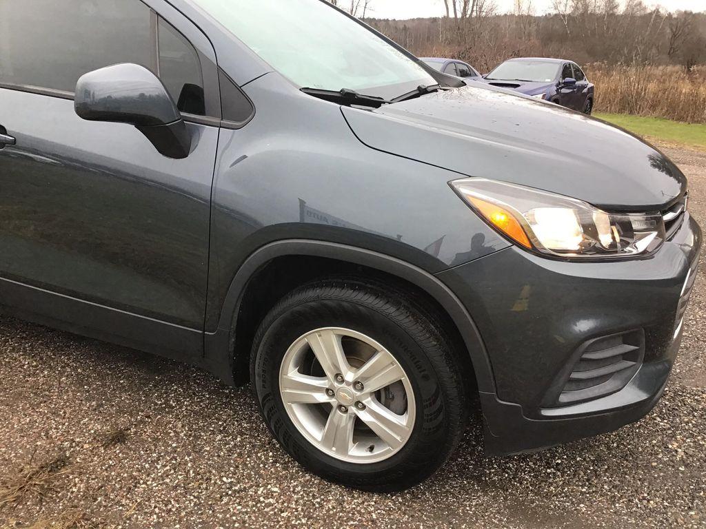 used 2022 Chevrolet Trax car, priced at $13,995