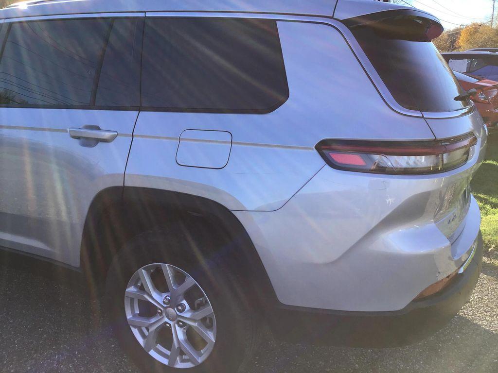 used 2023 Jeep Grand Cherokee L car, priced at $28,995