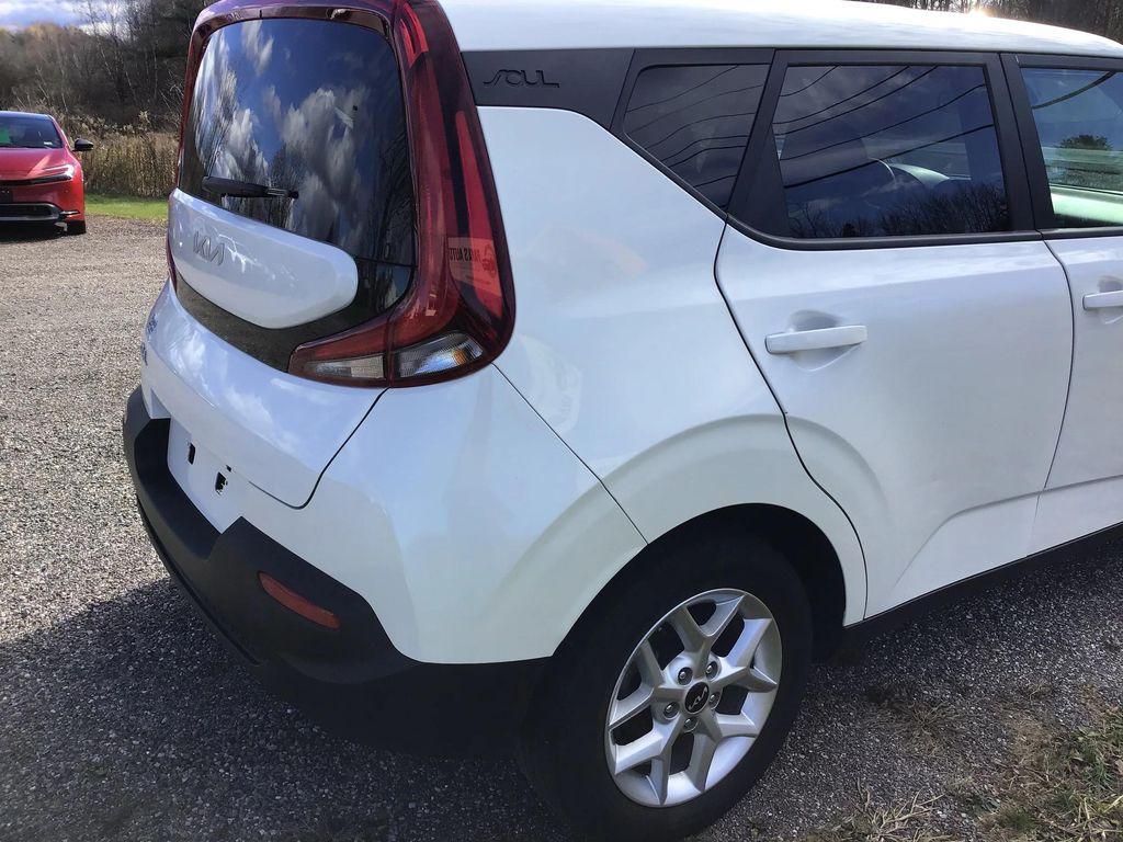 used 2022 Kia Soul car, priced at $13,995
