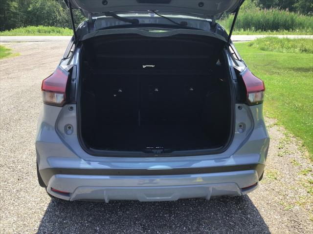 used 2024 Nissan Kicks car