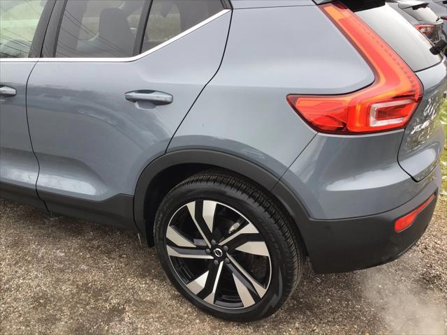 used 2023 Volvo XC40 car, priced at $29,995