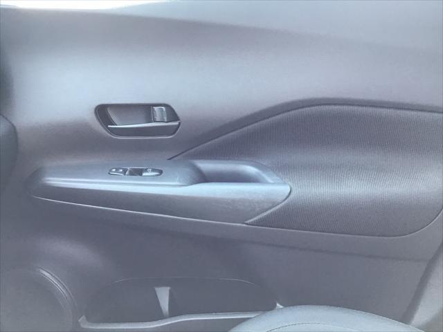 used 2024 Nissan Kicks car