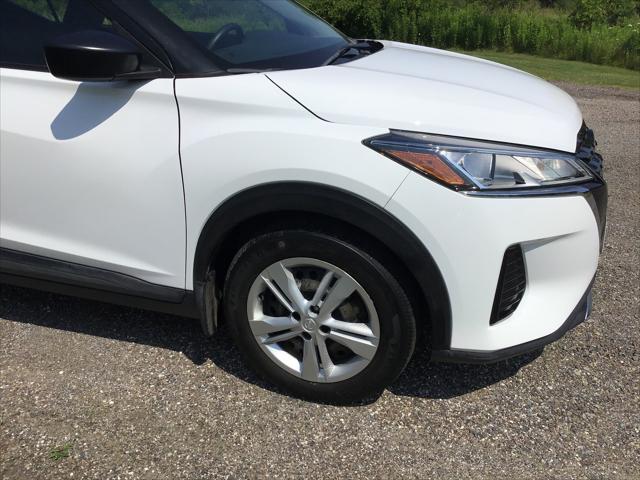used 2024 Nissan Kicks car