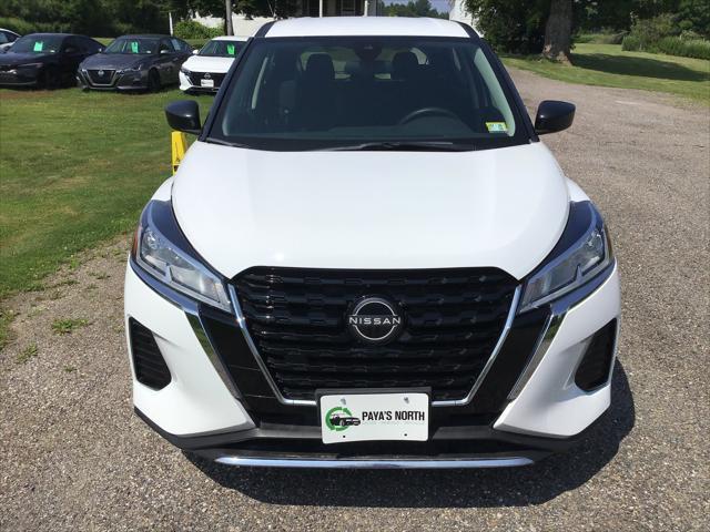 used 2024 Nissan Kicks car