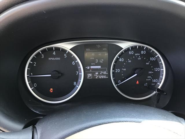used 2024 Nissan Kicks car