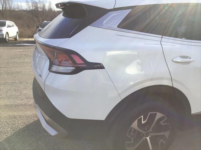 used 2024 Kia Sportage Hybrid car, priced at $26,995
