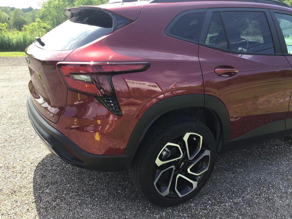 used 2025 Chevrolet Trax car, priced at $22,495