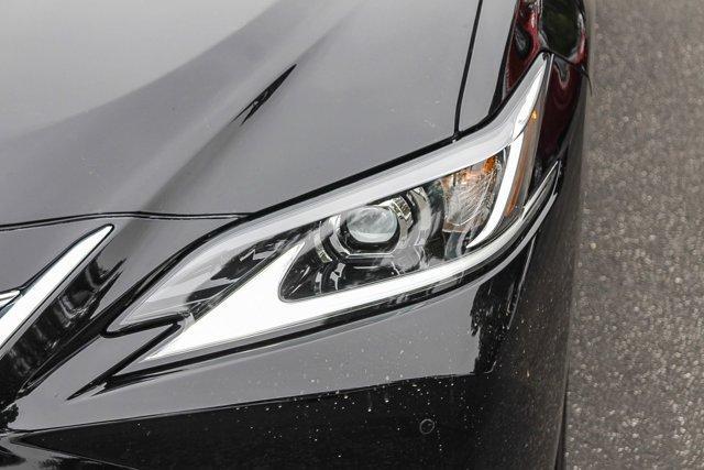 used 2024 Lexus ES 350 car, priced at $42,400