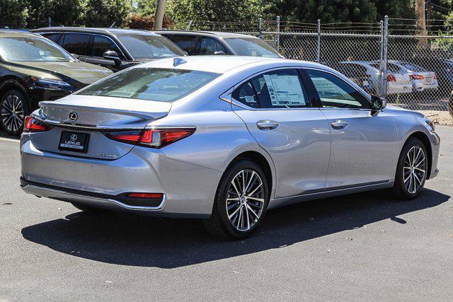 new 2025 Lexus ES 300h car, priced at $49,044