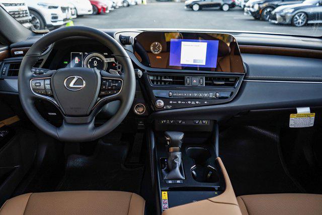 new 2025 Lexus ES 300h car, priced at $49,224