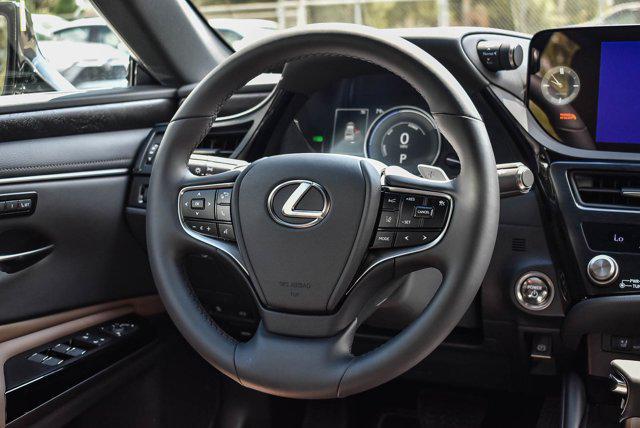 new 2025 Lexus ES 300h car, priced at $51,064