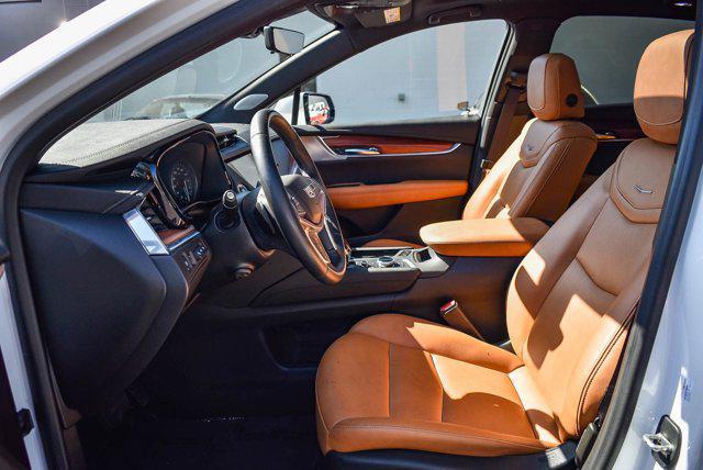 used 2023 Cadillac XT5 car, priced at $34,995