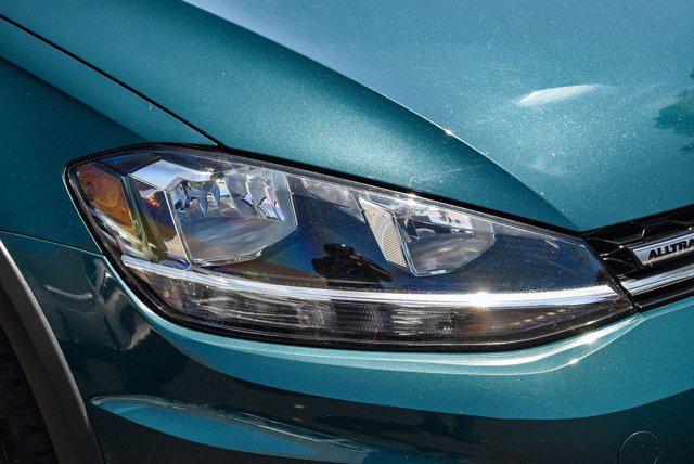 used 2019 Volkswagen Golf Alltrack car, priced at $23,990