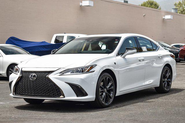 new 2025 Lexus ES 300h car, priced at $50,989