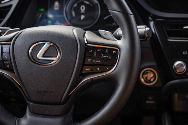 used 2024 Lexus ES 300h car, priced at $42,800