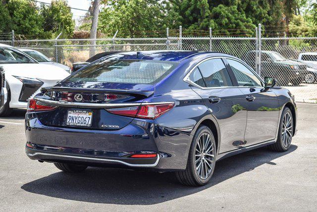 used 2024 Lexus ES 300h car, priced at $41,500