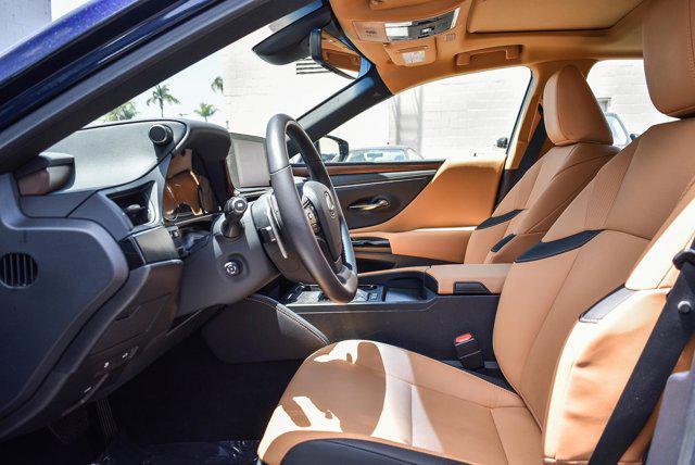 used 2024 Lexus ES 300h car, priced at $41,500