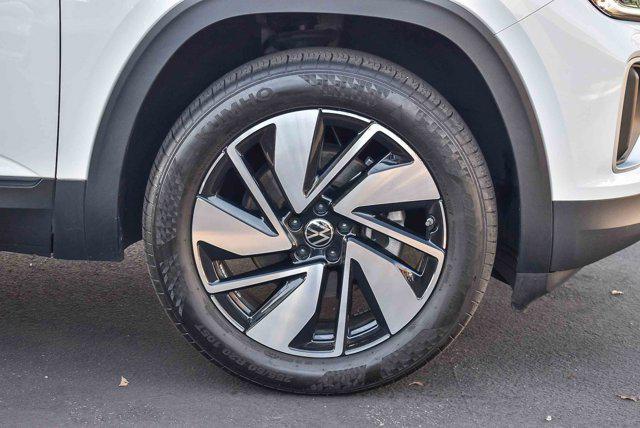 used 2024 Volkswagen Atlas car, priced at $28,995