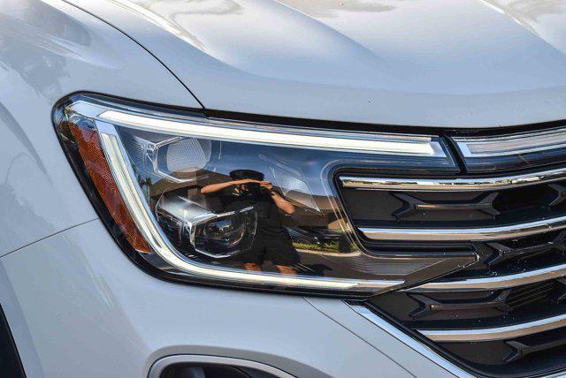 used 2024 Volkswagen Atlas car, priced at $28,995