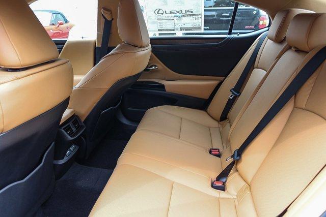 new 2024 Lexus ES 300h car, priced at $48,635