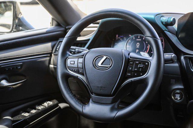 used 2022 Lexus ES 350 car, priced at $29,988