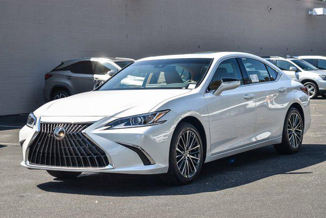 new 2025 Lexus ES 300h car, priced at $49,115