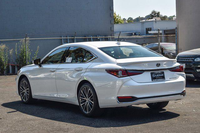 new 2025 Lexus ES 300h car, priced at $49,115