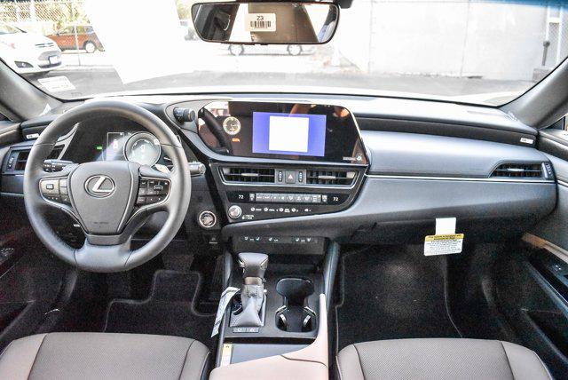 new 2025 Lexus ES 300h car, priced at $49,604