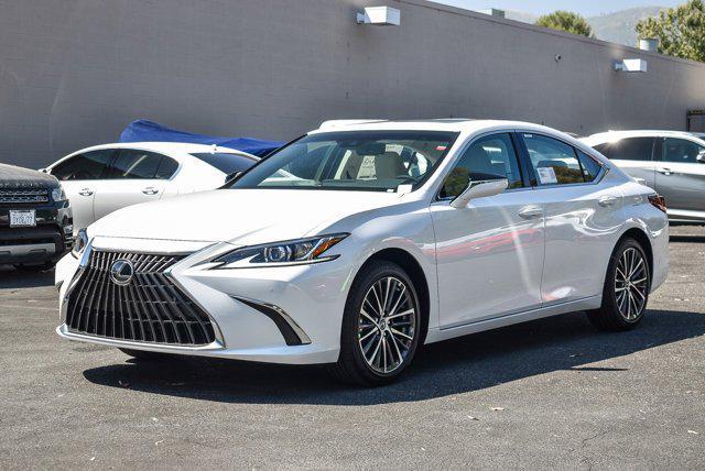 new 2025 Lexus ES 300h car, priced at $49,504