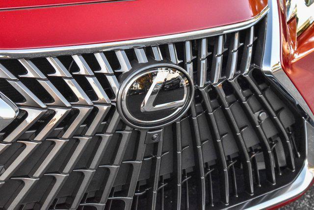 new 2025 Lexus ES 350 car, priced at $51,688