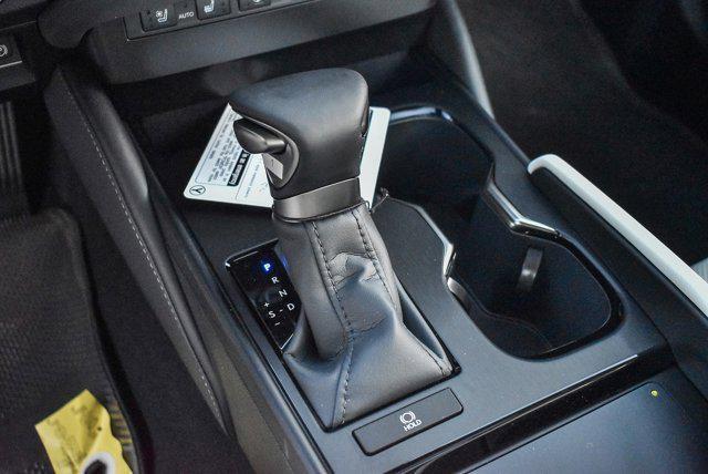 new 2025 Lexus ES 350 car, priced at $51,688