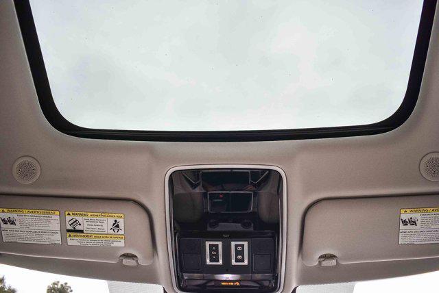 used 2021 Land Rover Range Rover Velar car, priced at $30,995