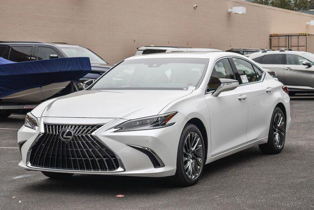 new 2025 Lexus ES 300h car, priced at $56,324