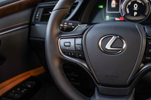 new 2025 Lexus ES 300h car, priced at $49,069