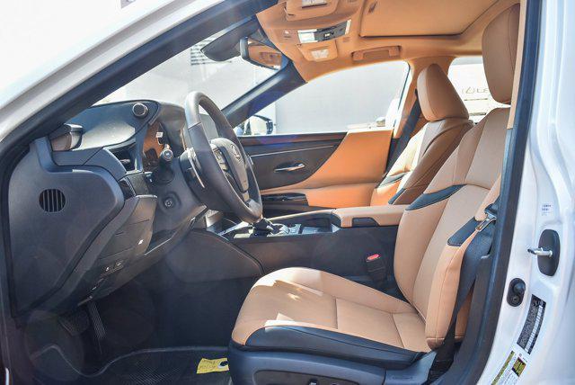 new 2025 Lexus ES 300h car, priced at $49,619