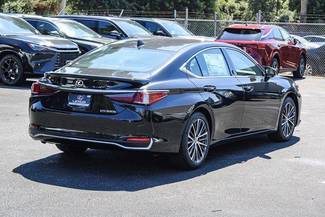 new 2025 Lexus ES 300h car