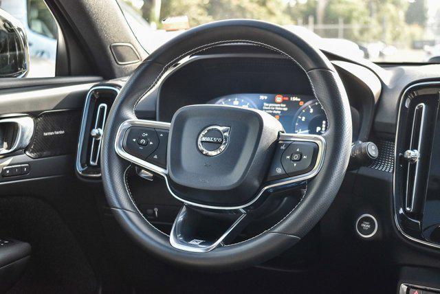 used 2019 Volvo XC40 car, priced at $21,995