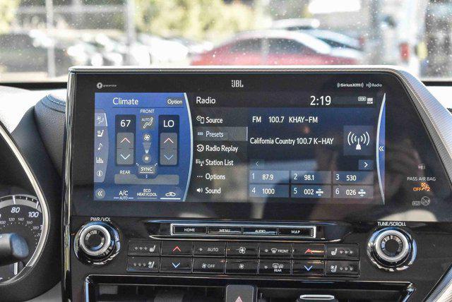 used 2022 Toyota Highlander car, priced at $40,995