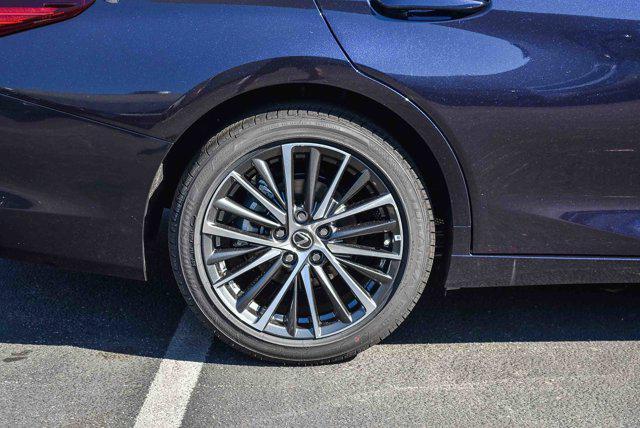 new 2025 Lexus ES 300h car, priced at $49,104