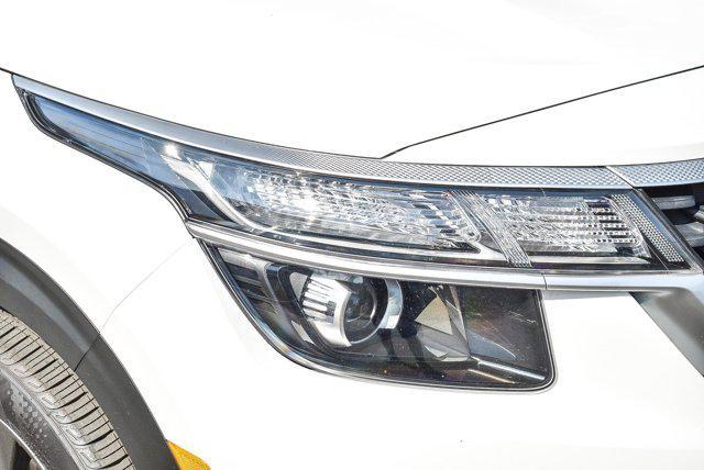 used 2023 Kia Seltos car, priced at $19,995