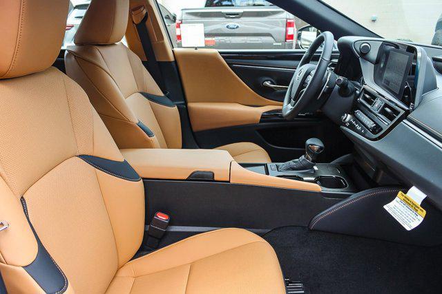 new 2024 Lexus ES 350 car, priced at $43,785