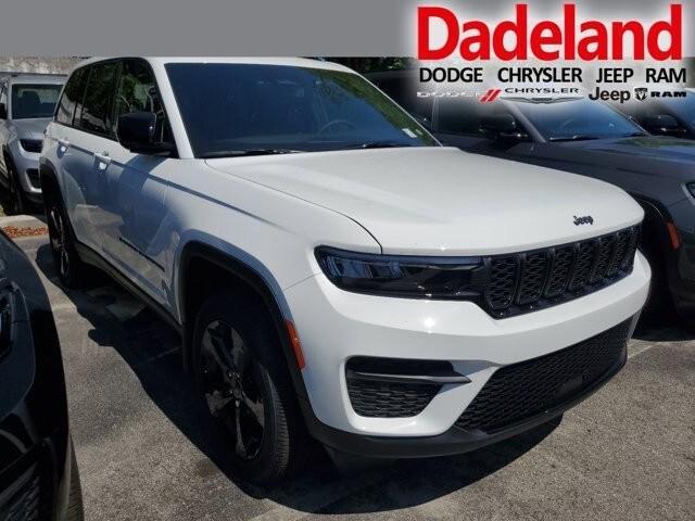 new 2024 Jeep Grand Cherokee car, priced at $43,905