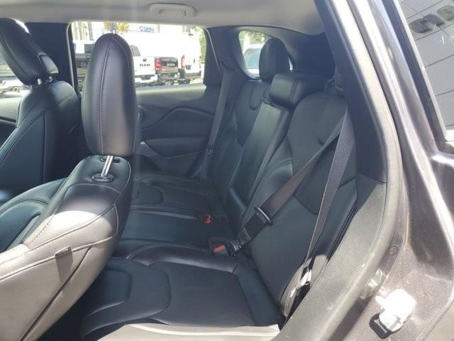 used 2019 Jeep Cherokee car, priced at $16,995