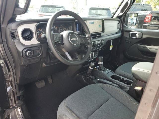 new 2025 Jeep Gladiator car, priced at $42,385