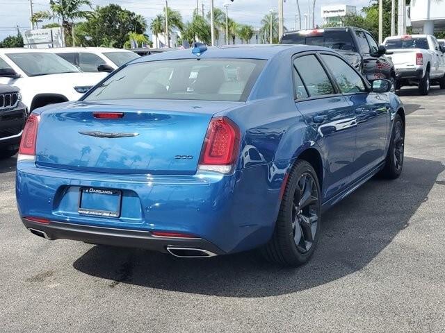 new 2023 Chrysler 300 car, priced at $37,490