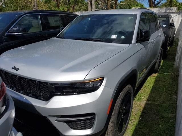 new 2024 Jeep Grand Cherokee car, priced at $46,622